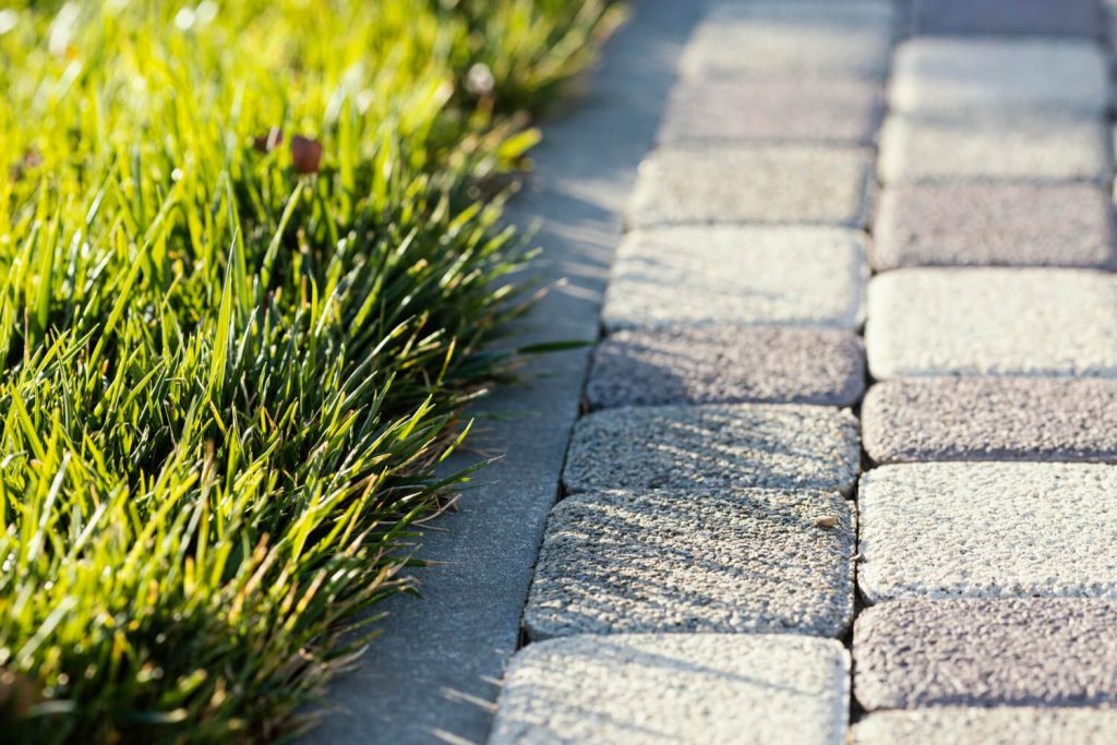 Paver vs Concrete Driveways